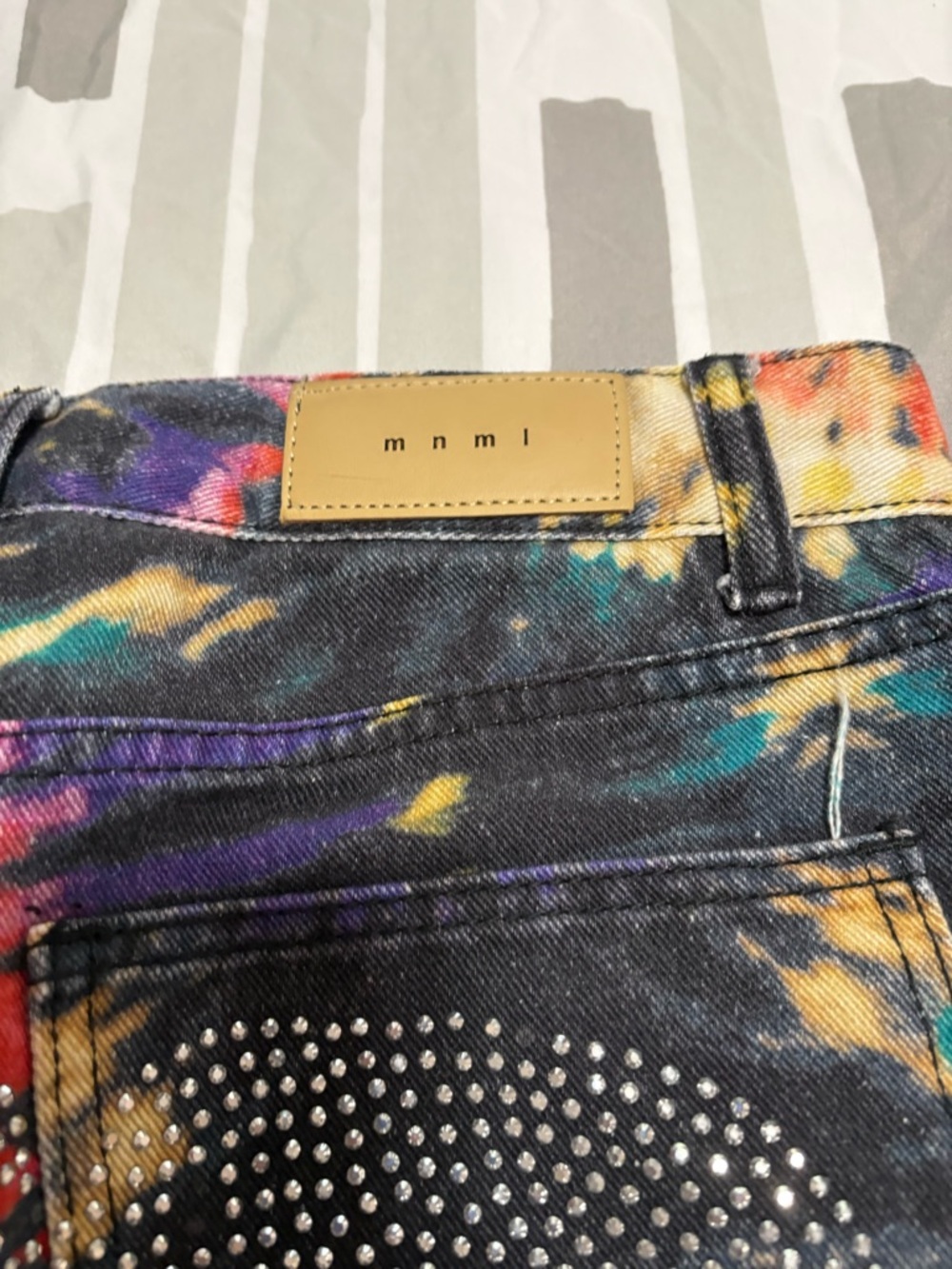 MNML Skeleton Rhinestone Jeans - Picture 4 of 6